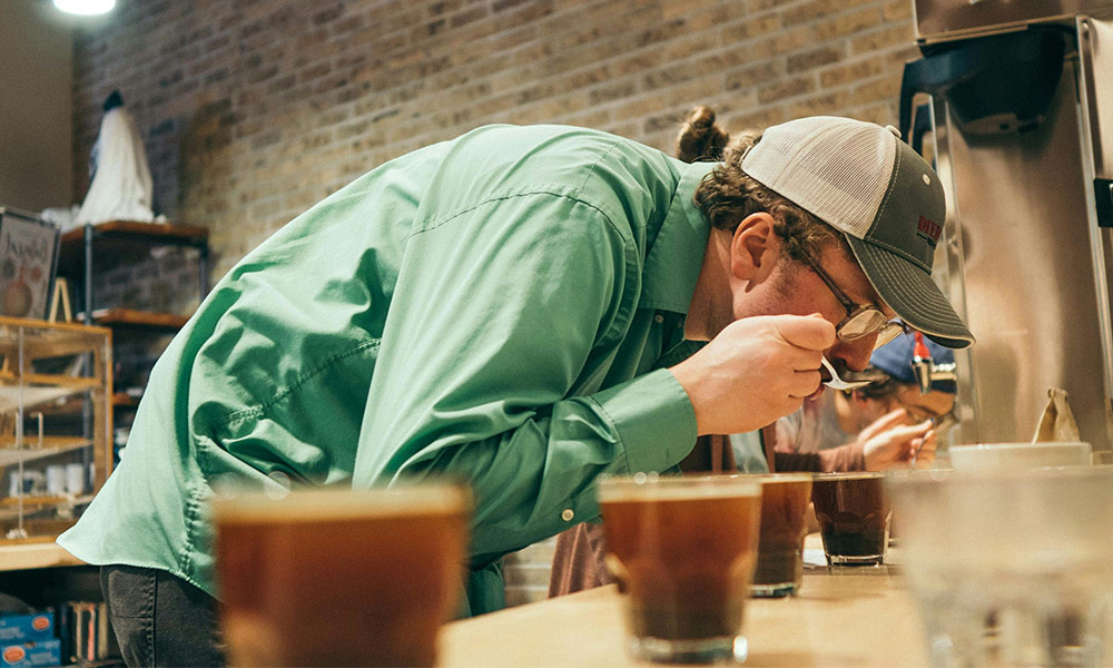 Coffee Cupping - Valutazione del Caffè Coffee Cupping - Valutazione del Caffè